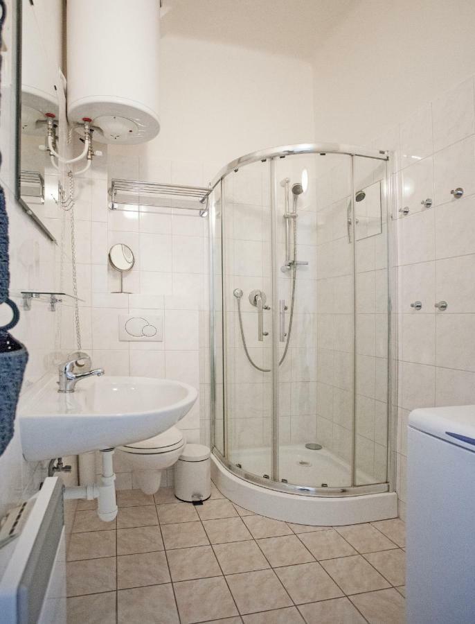 Casa Anna Apartment Opletalova Prague Luaran gambar